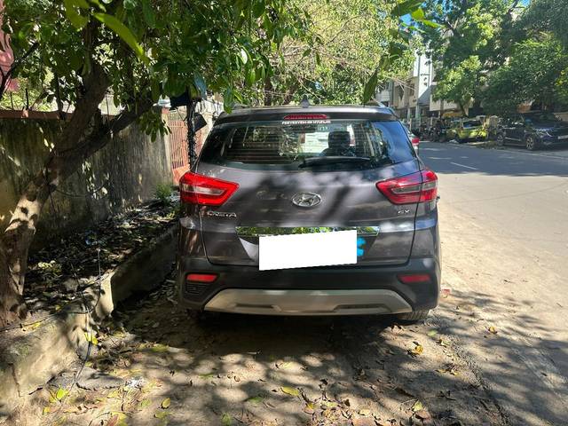 https://images10.gaadi.com/usedcar_image/4611384/original/processed_746c0d45465549e01c11fc0ab336f053.jpg?imwidth=6401
