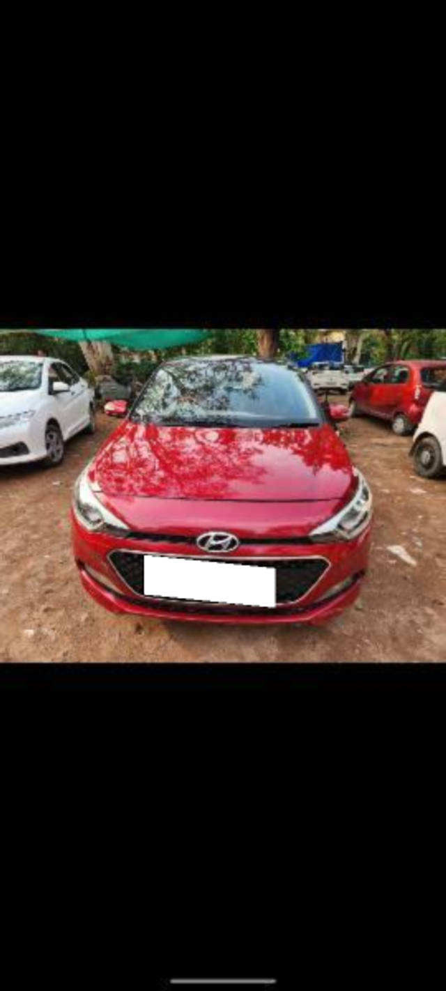 https://images10.gaadi.com/usedcar_image/4611386/original/processed_dffe4d45-a671-437a-8fdc-596143c49778.png?imwidth=6400