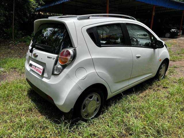 https://images10.gaadi.com/usedcar_image/4611388/original/processed_385b9167bdf2c22aa658a4f8fda82b55.jpg?imwidth=6401