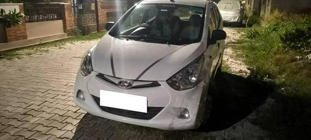 https://images10.gaadi.com/usedcar_image/4611398/original/processed_e8fcb35c-4224-4c41-829a-4485886bcedf.jpg?imwidth=6400