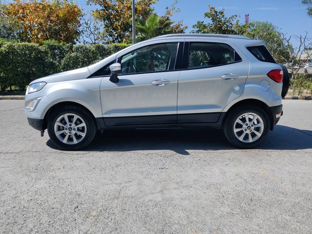https://images10.gaadi.com/usedcar_image/4611411/original/700ba866aa6b2341d48112ec52acf659.jpg?imwidth=6402