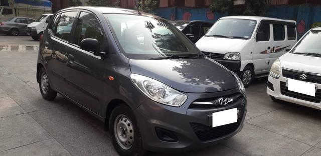 https://images10.gaadi.com/usedcar_image/4611416/original/processed_faa3ea168d79ad7ef8e5a99069f413b6.jpg?imwidth=6400