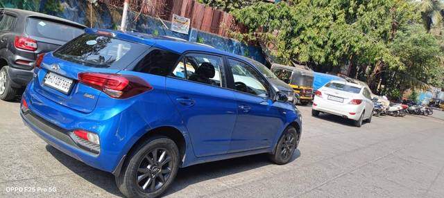 https://images10.gaadi.com/usedcar_image/4611422/original/processed_461a547867146728d2276ee709509d18.jpg?imwidth=6402