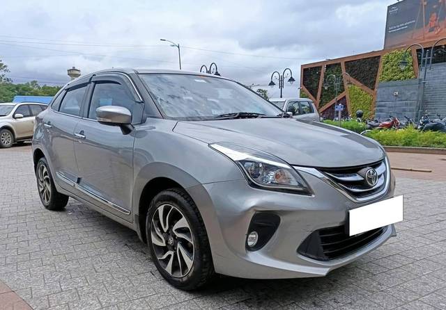 https://images10.gaadi.com/usedcar_image/4611503/original/processed_4ed0dbde113f2ddd365a5a7a7de6a3c1.jpg?imwidth=6402