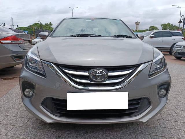 https://images10.gaadi.com/usedcar_image/4611503/original/processed_6ce259c96c382d29b891d9f292bc8650.jpg?imwidth=6400