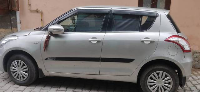 https://images10.gaadi.com/usedcar_image/4611536/original/processed_processed_a6a949dd-7a58-4596-9638-23ff4893f2d0.jpeg?imwidth=6400