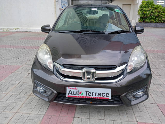 https://images10.gaadi.com/usedcar_image/4611540/original/134a228065bb52597fd6641c3cbcdb37.png?imwidth=6400
