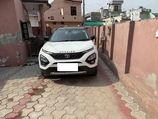 https://images10.gaadi.com/usedcar_image/4611550/original/processed_43859df6-a77a-468f-b4d3-ba4bc4e7b775.jpeg?imwidth=6400
