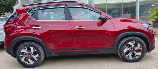 https://images10.gaadi.com/usedcar_image/4611650/original/processed_1ae57149809d313b306ce232be9d3b74.jpeg?imwidth=6401