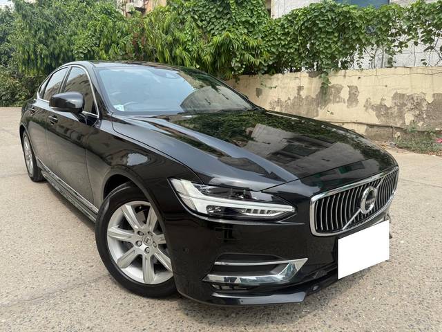 https://images10.gaadi.com/usedcar_image/4611657/original/processed_5394ef27e7939188da3a3326595744a3.jpg?imwidth=6401