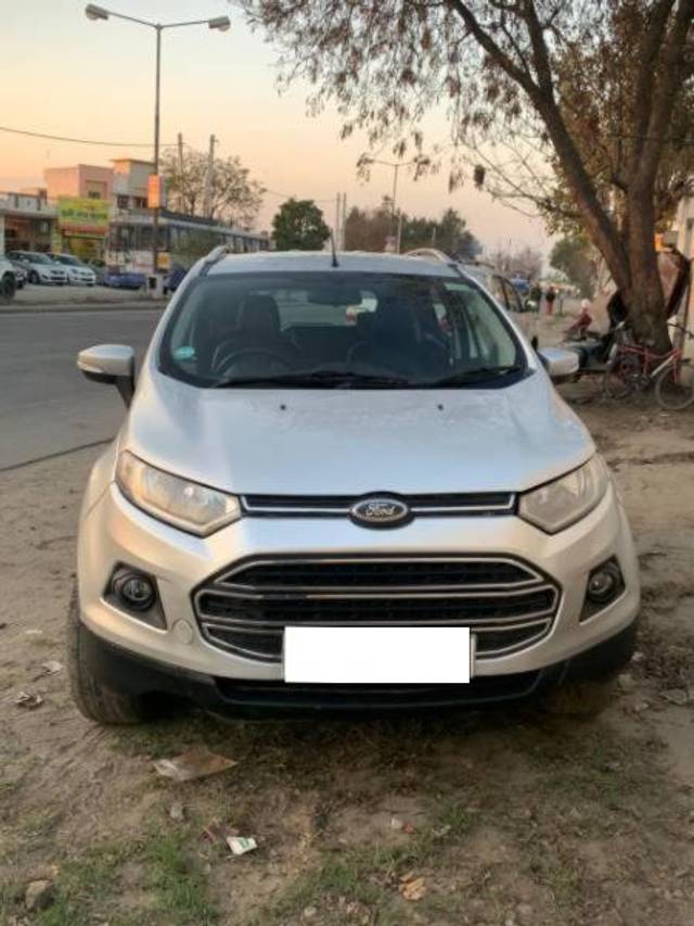 https://images10.gaadi.com/usedcar_image/4611658/original/processed_8423051a-346c-4f2d-8df6-e92cee116b43.jpg?imwidth=6401