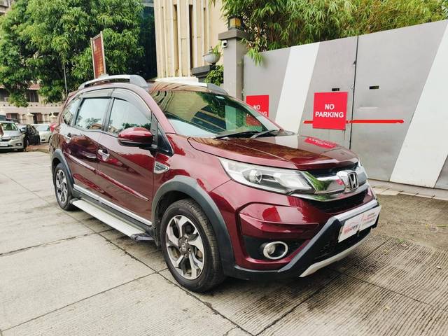 https://images10.gaadi.com/usedcar_image/4611666/original/processed_af9b63edfc1c29014ab9dcb288e583df.jpeg?imwidth=6400