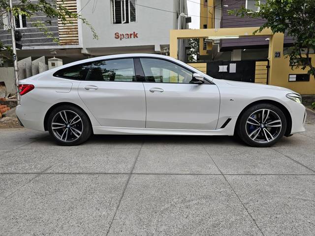 https://images10.gaadi.com/usedcar_image/4611677/original/processed_ad6247ac0da0d7b8c2c246d512a1a3c6.jpg?imwidth=6401