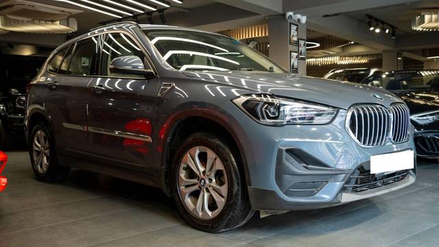 https://images10.gaadi.com/usedcar_image/4611678/original/processed_6135237a6d10ed2991151e3c76bb2541.jpg?imwidth=6400
