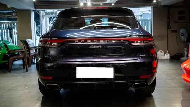 https://images10.gaadi.com/usedcar_image/4611681/original/processed_0c5afeebc44d462270efe5c0fa5c61b0.jpg?imwidth=6401