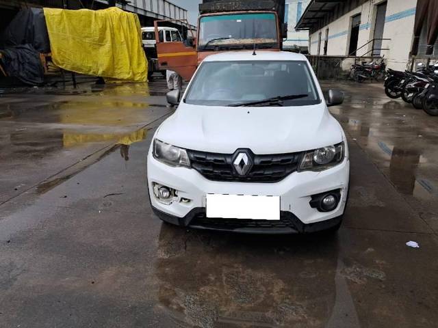 https://images10.gaadi.com/usedcar_image/4611683/original/processed_c4a1f38c-a7c8-4cb8-bcaf-eb512dd6b8bc.jpeg?imwidth=6402