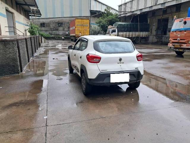 https://images10.gaadi.com/usedcar_image/4611683/original/processed_eacb8487-3410-4b1b-81b2-0f4625ac6d2c.jpeg?imwidth=6400