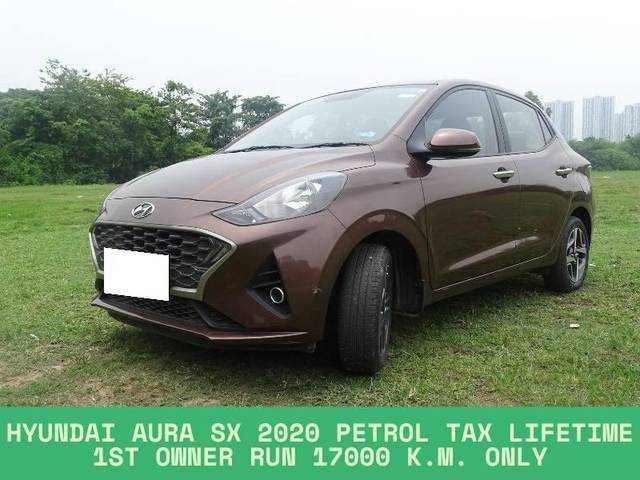 https://images10.gaadi.com/usedcar_image/4611733/original/processed_1ab1bca5bf64ecf72f198e2b6e2f333c.jpeg?imwidth=6400