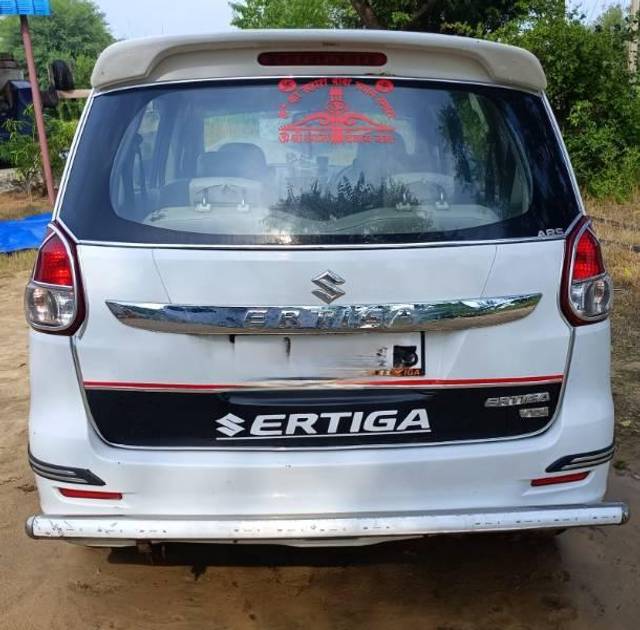 https://images10.gaadi.com/usedcar_image/4611740/original/processed_039452c8-a2fb-4bb5-8e64-39714e6f98ea.jpg?imwidth=6401