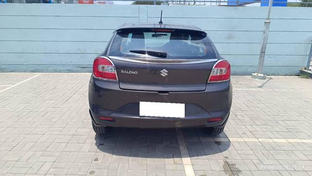 https://images10.gaadi.com/usedcar_image/4611754/original/processed_676b0a698c7b52da42495a36fd443b08.jpeg?imwidth=6401