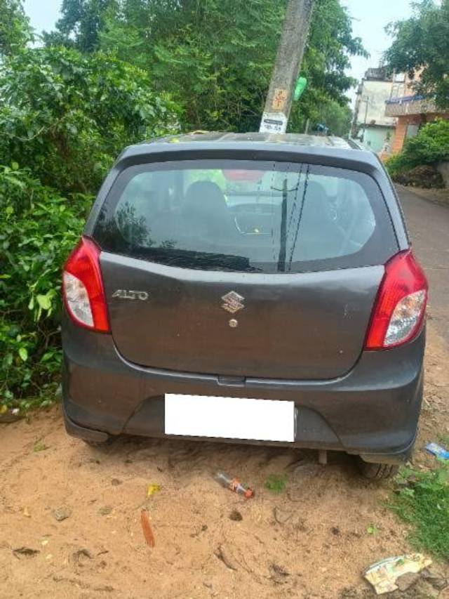 https://images10.gaadi.com/usedcar_image/4611768/original/processed_2a75d2f1-cee5-4e08-a7c9-e9ef57264115.jpg?imwidth=6401