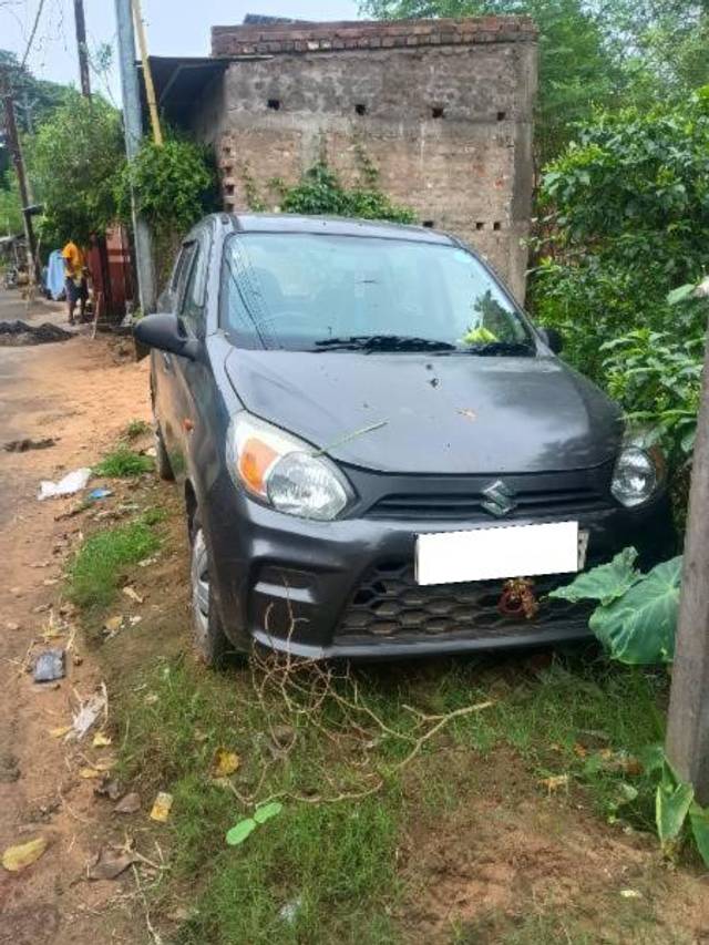 https://images10.gaadi.com/usedcar_image/4611768/original/processed_a8ed051e-2467-437e-9112-9479ce456f77.jpg?imwidth=6400