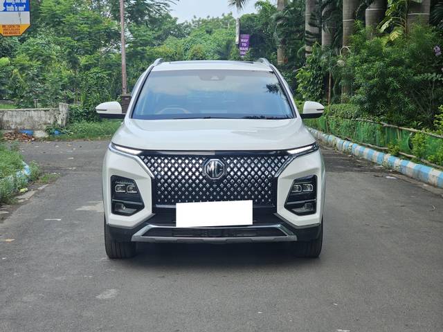 https://images10.gaadi.com/usedcar_image/4611772/original/processed_895ec9a75712e5ab5f496aebb7d43bc5.jpg?imwidth=6400