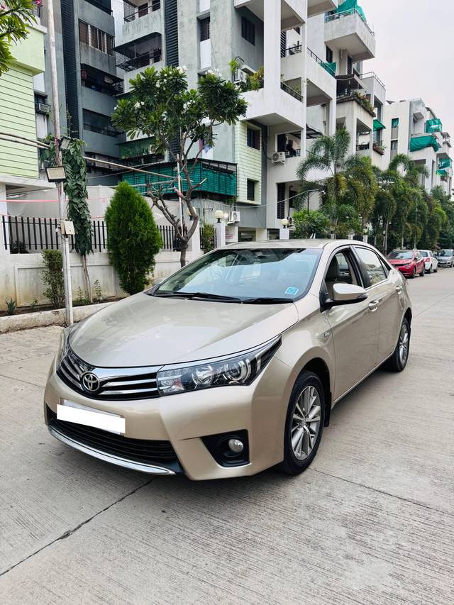 https://images10.gaadi.com/usedcar_image/4611793/original/processed_9aa83710-79b6-417c-a773-6254126d3231.jpg?imwidth=6402