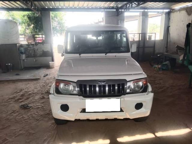 https://images10.gaadi.com/usedcar_image/4611797/original/processed_cc9b03e0-a197-4dca-84a0-8ac8b066d742.jpg?imwidth=6400