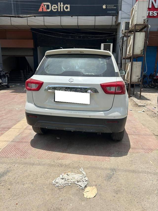 https://images10.gaadi.com/usedcar_image/4611846/original/processed_ab84b678-dbc0-4173-b368-93a261dc8696.jpg?imwidth=6400