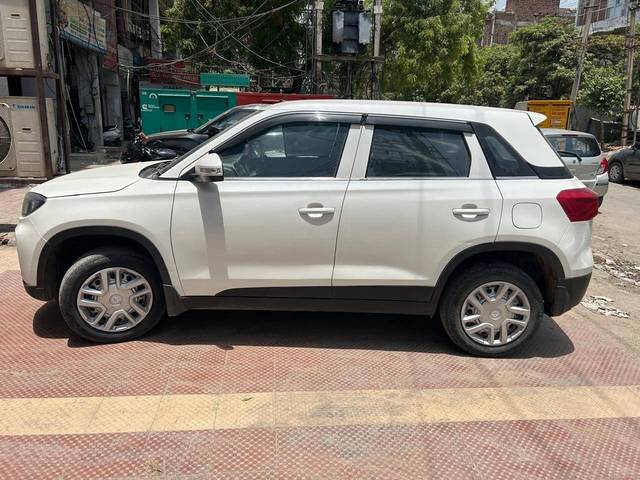 https://images10.gaadi.com/usedcar_image/4611846/original/processed_eaaf129e-2994-4121-8fab-17ca1952108b.jpg?imwidth=6401