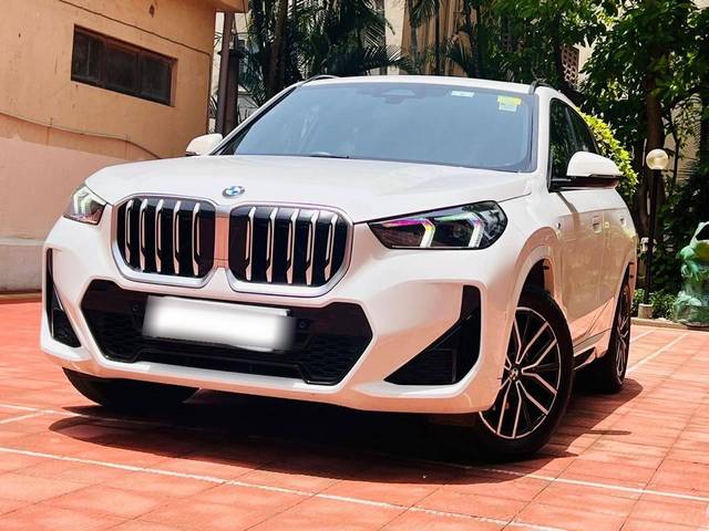https://images10.gaadi.com/usedcar_image/4611880/original/processed_9d19efbb590d1aa5ec3cbebf5269e754.jpeg?imwidth=6400