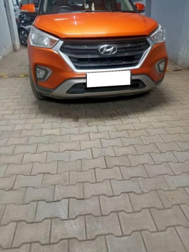 https://images10.gaadi.com/usedcar_image/4611888/original/processed_024225b6-5e56-4643-bba2-edc836a8fb00.jpg?imwidth=6400