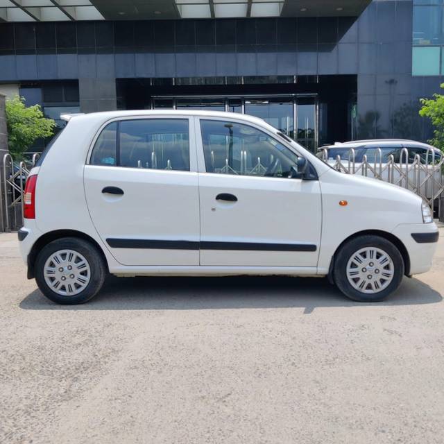 https://images10.gaadi.com/usedcar_image/4611901/original/20740f401d974115191c779d23d80e58.jpeg?imwidth=6401