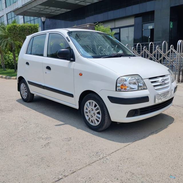 https://images10.gaadi.com/usedcar_image/4611901/original/2a6caebe7cbd2fac9fe25869b6532dbb.jpeg?imwidth=6400