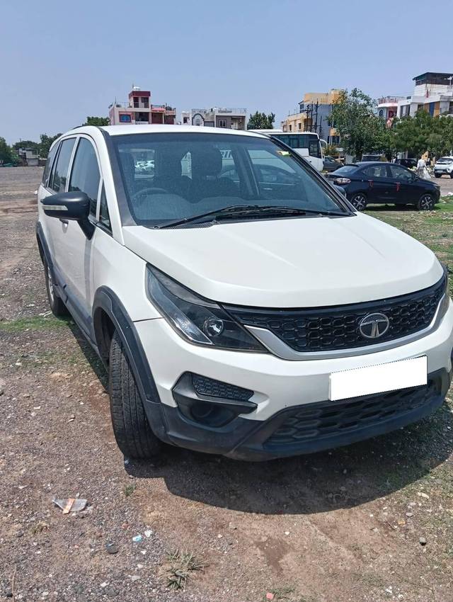 https://images10.gaadi.com/usedcar_image/4611902/original/processed_23d3f68bce557f02a0a4d025e74c6583.jpeg?imwidth=6400