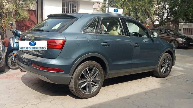 https://images10.gaadi.com/usedcar_image/4611916/original/processed_a775a49c8c366cbe1744cf7b1283e66c.jpeg?imwidth=6401