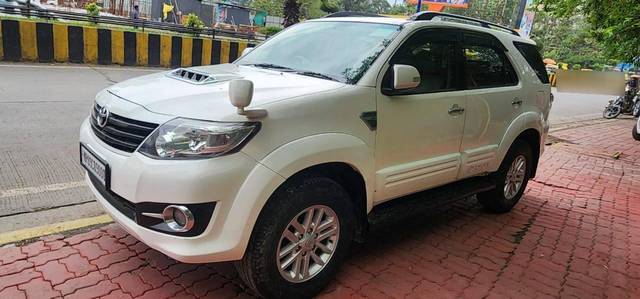 https://images10.gaadi.com/usedcar_image/4611924/original/processed_e86c815fff85af6cc2b285720f6b5290.jpeg?imwidth=6400