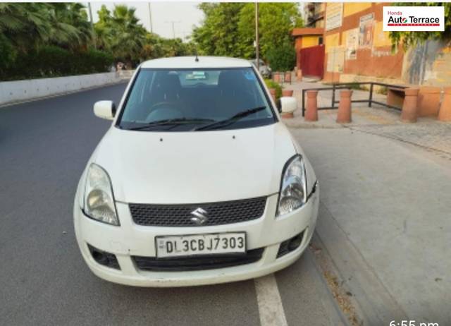 https://images10.gaadi.com/usedcar_image/4611934/original/1f5e6e3b8ea4e76027c8a73db7510816.jpg?imwidth=6400