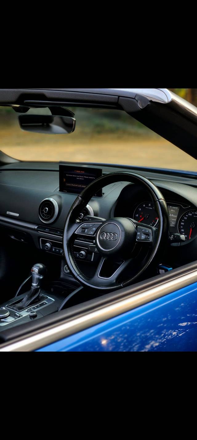 https://images10.gaadi.com/usedcar_image/4612034/original/7c48ab5e51195d3197589f64c3b6c649.jpg?imwidth=6402