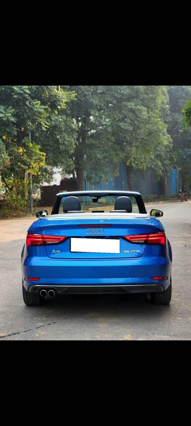 https://images10.gaadi.com/usedcar_image/4612034/original/processed_390fba7d1b7ae88a93b76f91dfd36f01.jpg?imwidth=6401