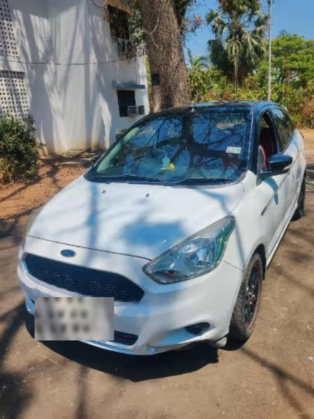 https://images10.gaadi.com/usedcar_image/4612045/original/23e977fa-5b7a-4cb1-bb34-4231e853681d.png?imwidth=6400