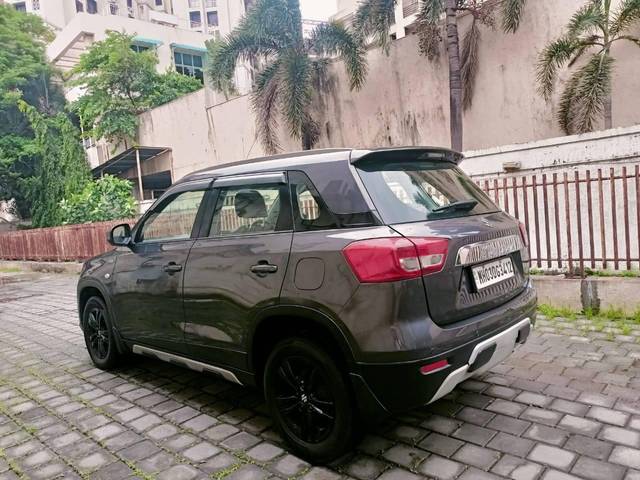 https://images10.gaadi.com/usedcar_image/4612054/original/processed_fd280cb7a532407d6ac881855aa26eaf.jpg?imwidth=6401