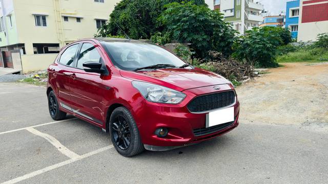 https://images10.gaadi.com/usedcar_image/4612078/original/processed_f3ee99a1df590975bcf282ee6fa64ebe.jpg?imwidth=6400