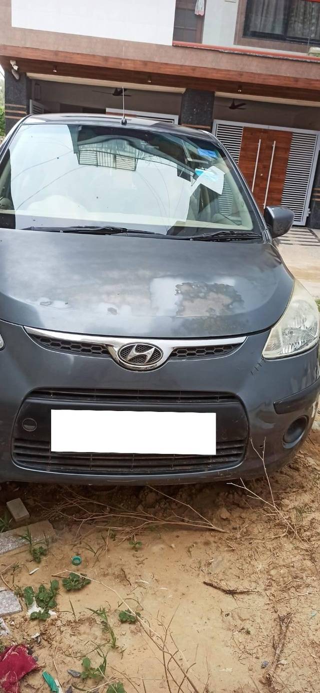 https://images10.gaadi.com/usedcar_image/4612103/original/processed_f381a909-5f9c-48e3-899d-c668f327903c.jpg?imwidth=6401
