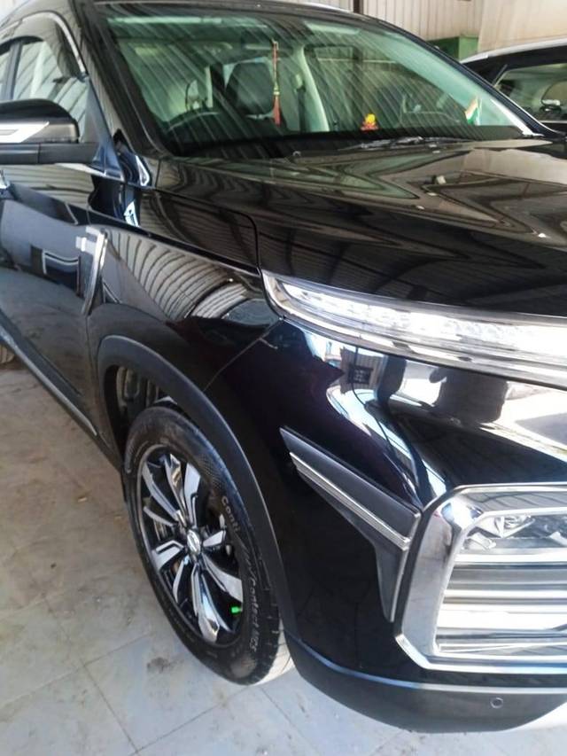 https://images10.gaadi.com/usedcar_image/4612106/original/processed_0ef2dc14-3bec-45cc-b460-d65780d4998e.jpg?imwidth=6402