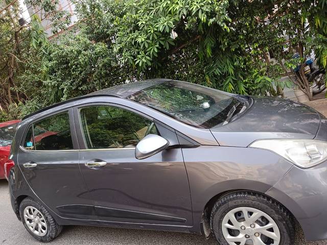 https://images10.gaadi.com/usedcar_image/4612146/original/3d50314b2b2bd2bcdaeaeaa730f617df.jpg?imwidth=6401