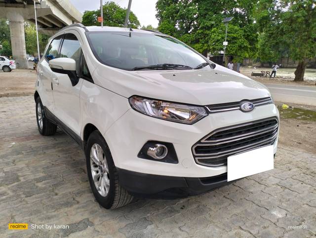 https://images10.gaadi.com/usedcar_image/4612170/original/processed_0b2549f0a74aec7126a1cf37667a3733.jpg?imwidth=6400