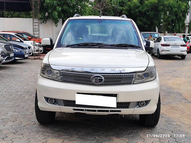 https://images10.gaadi.com/usedcar_image/4612185/original/processed_f61966db9925e5d61b76acb9ed2d0f39.jpeg?imwidth=6400