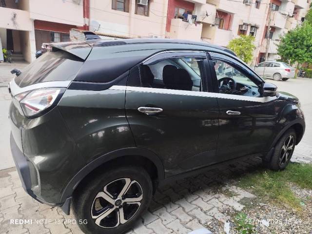 https://images10.gaadi.com/usedcar_image/4612224/original/processed_084be487-9ad2-422c-8145-ee0c663342ce.jpg?imwidth=6401